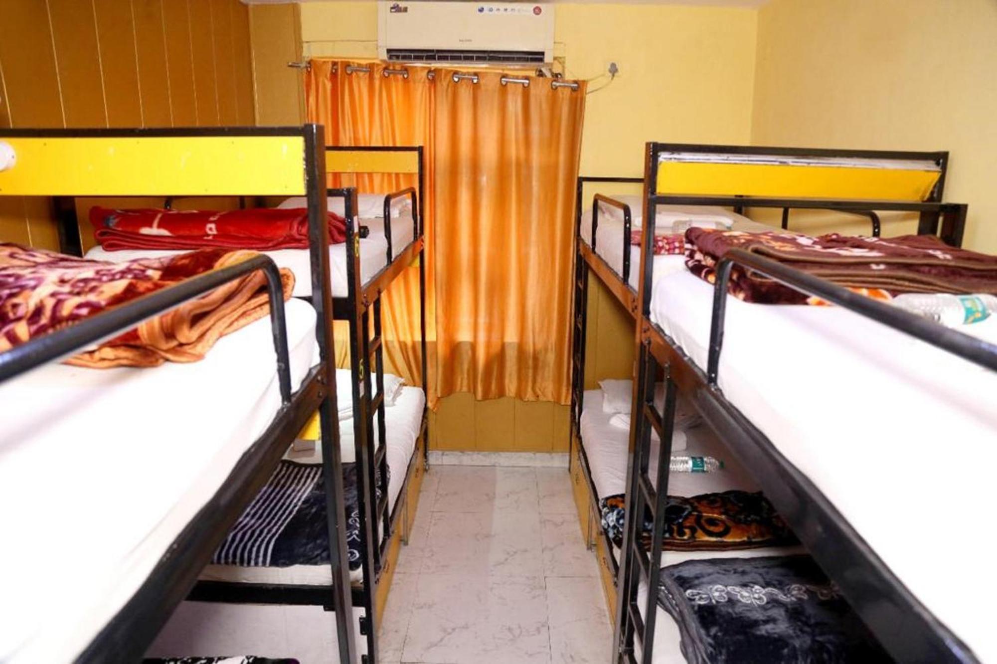 Bunk Hostel Delhi Best Backpacking Accommodation New Delhi Exterior photo