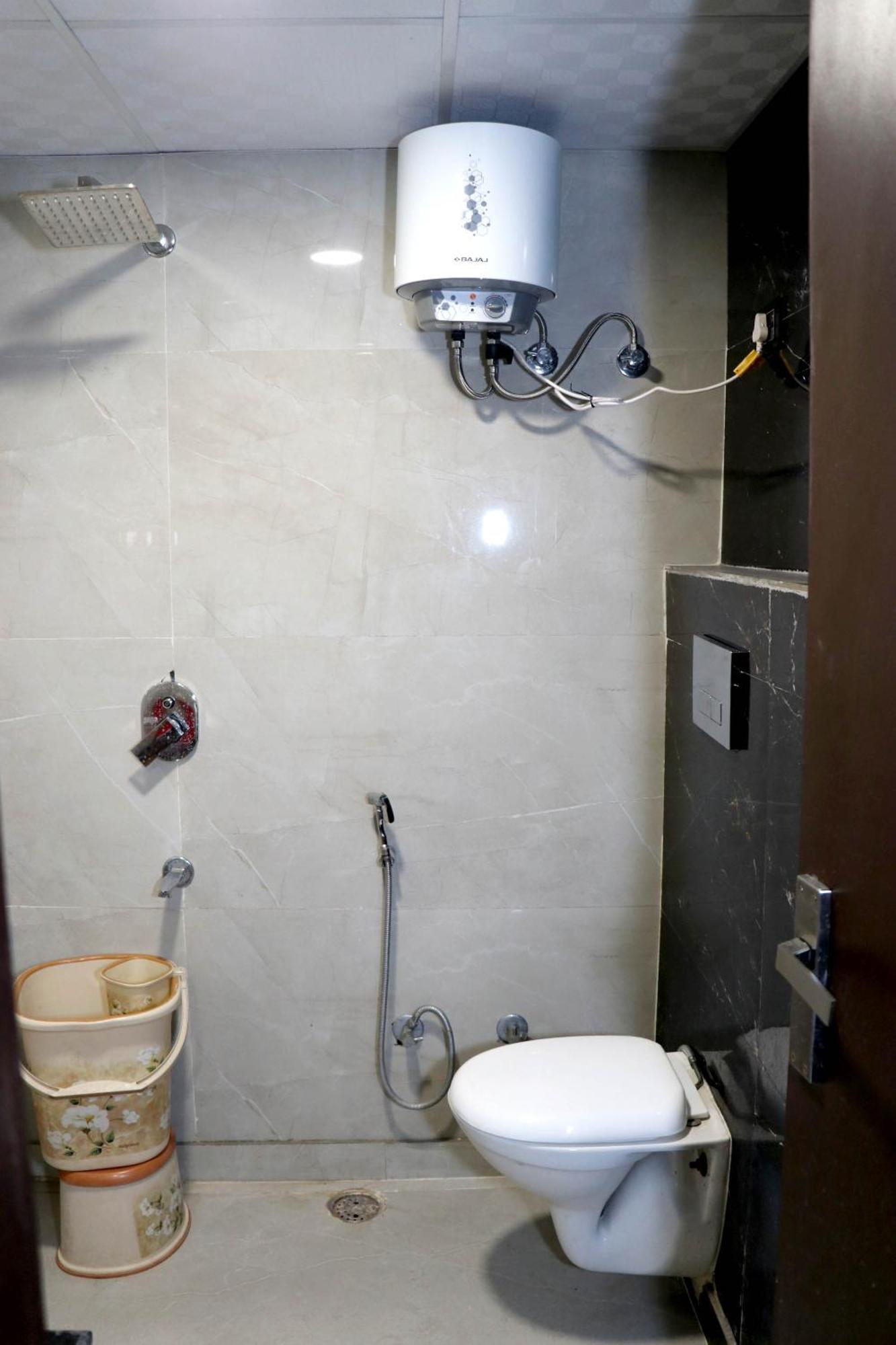 Bunk Hostel Delhi Best Backpacking Accommodation New Delhi Exterior photo